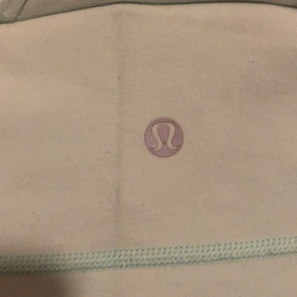Lululemon tank - Picture 3 of 3